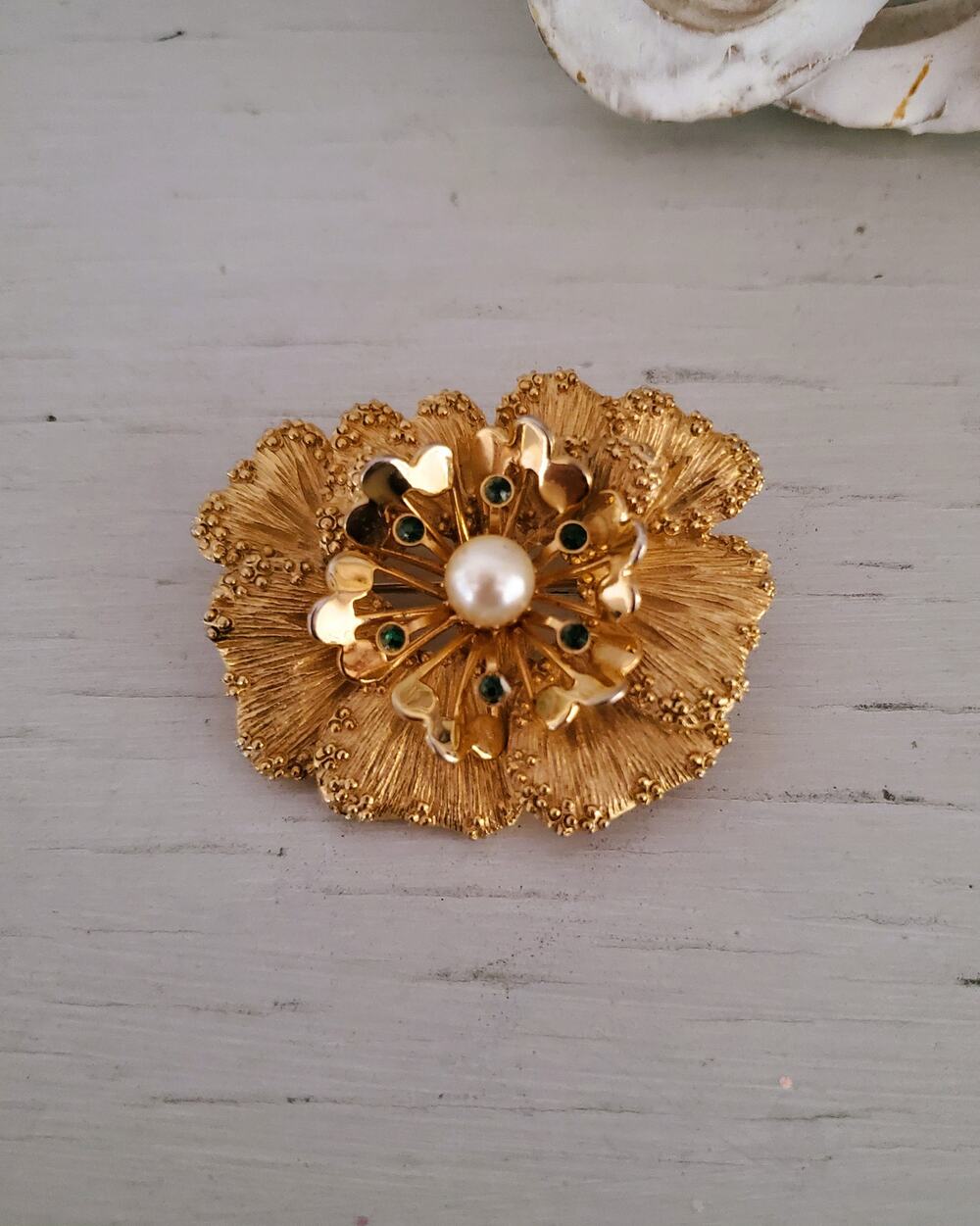 Vintage Sarah Coventry Gold-tone Floral Faux Pearl Brooch